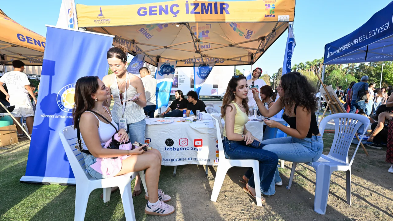 Ief De Gencler Ve Cocuklar Eglenceye Doyacak Yenibakishaber
