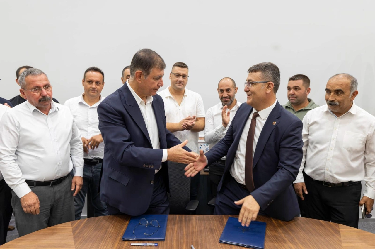 Izbetonda Imzalar Atildi Ilk Zam Yuzde 1630 Yenibakishaber (1)