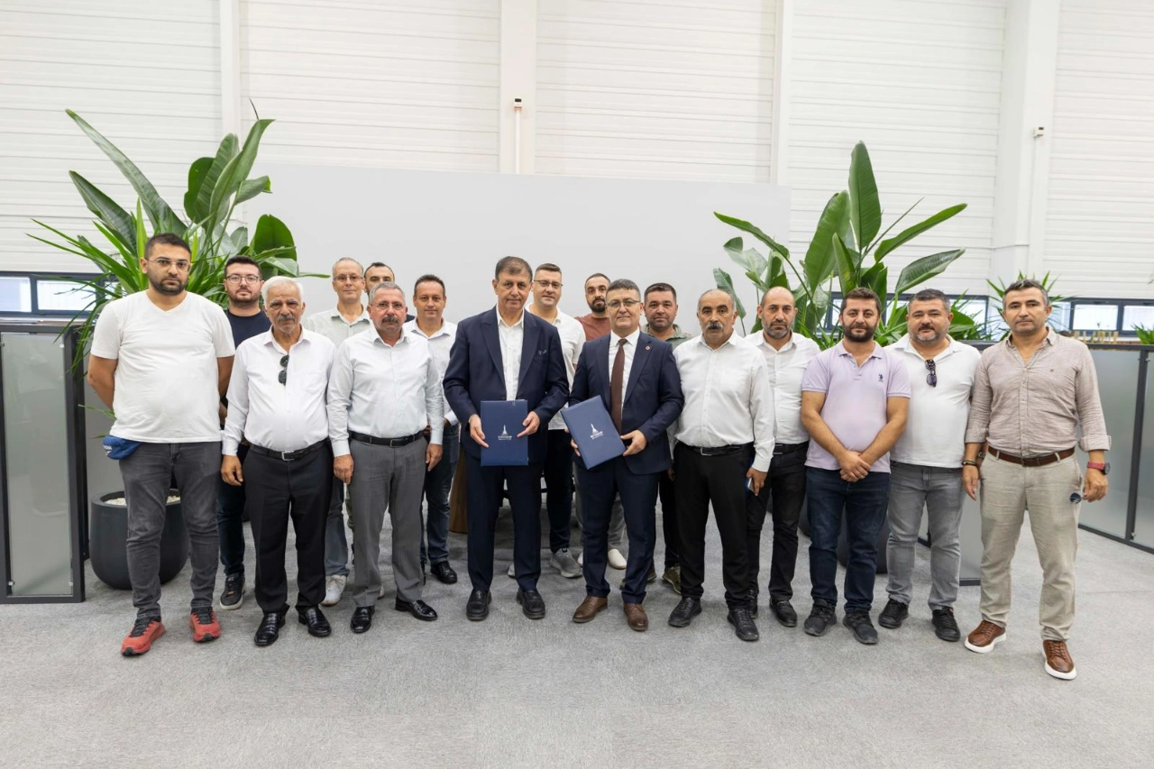 Izbetonda Imzalar Atildi Ilk Zam Yuzde 1630 Yenibakishaber (2)