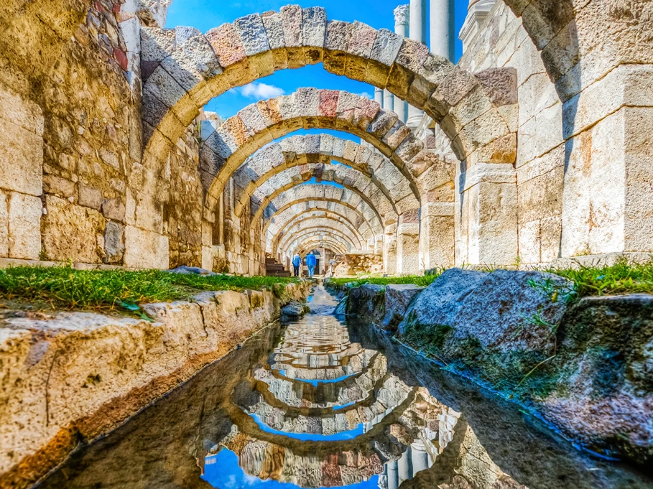Izmir In Antik Kentleri Yenibakishaber (2)