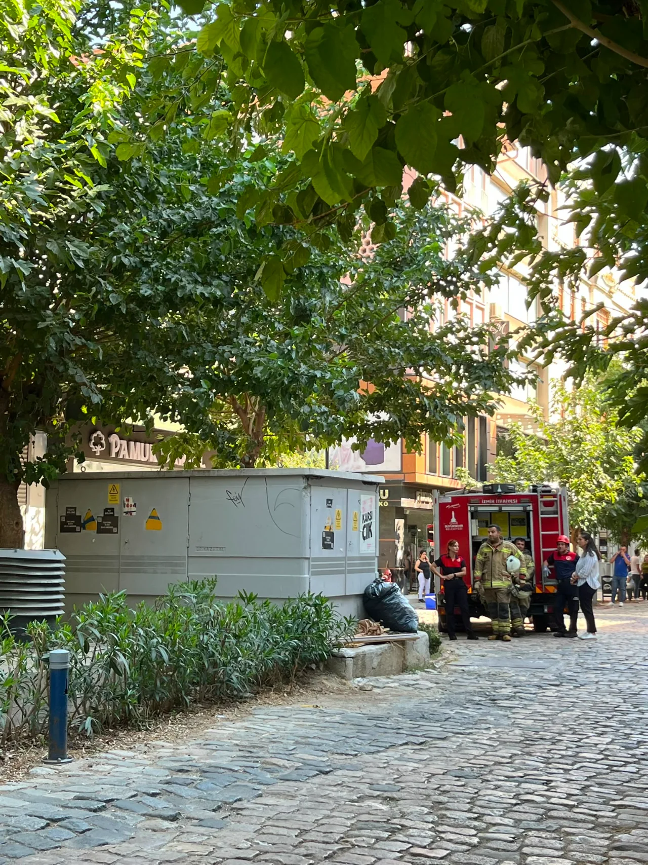 Izmir Konak Cankaya Da Elektrik Kesintisi Meydana Geldi Yenibakishaber (1)