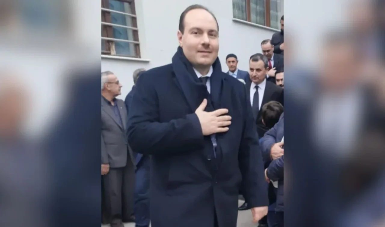 Izmirdeki Kalem Adasinda 45 Milyon Dolarlik Kuris Detayi (1)