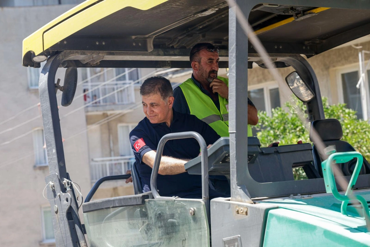 Izmirin Yollarinda Buyuk Yenileme 120 Noktada Calisma Tamam Yenibakishaber (1)