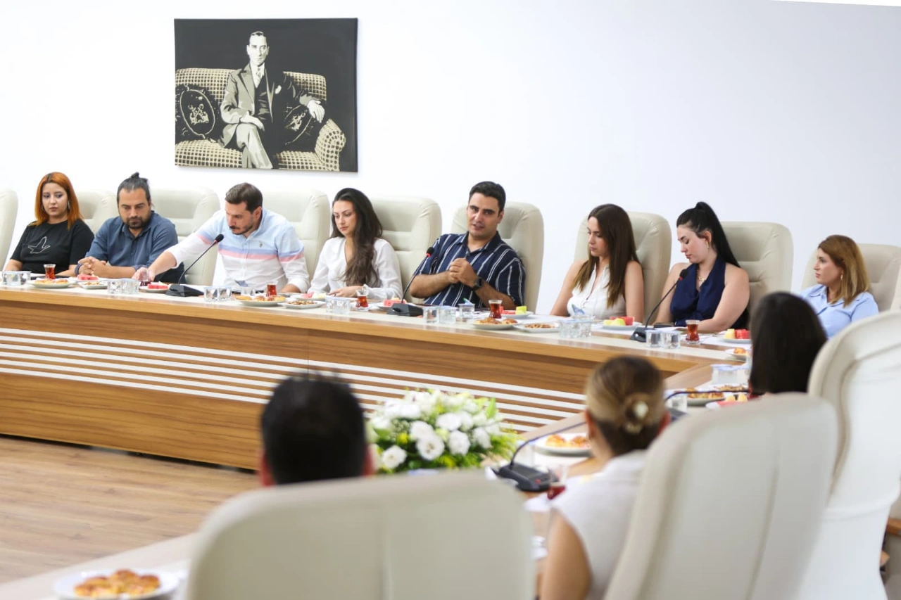 Karabaglar Biodan 2 Bin 40 Kisiye Istihdam Destegi Yenibakishaber (1)