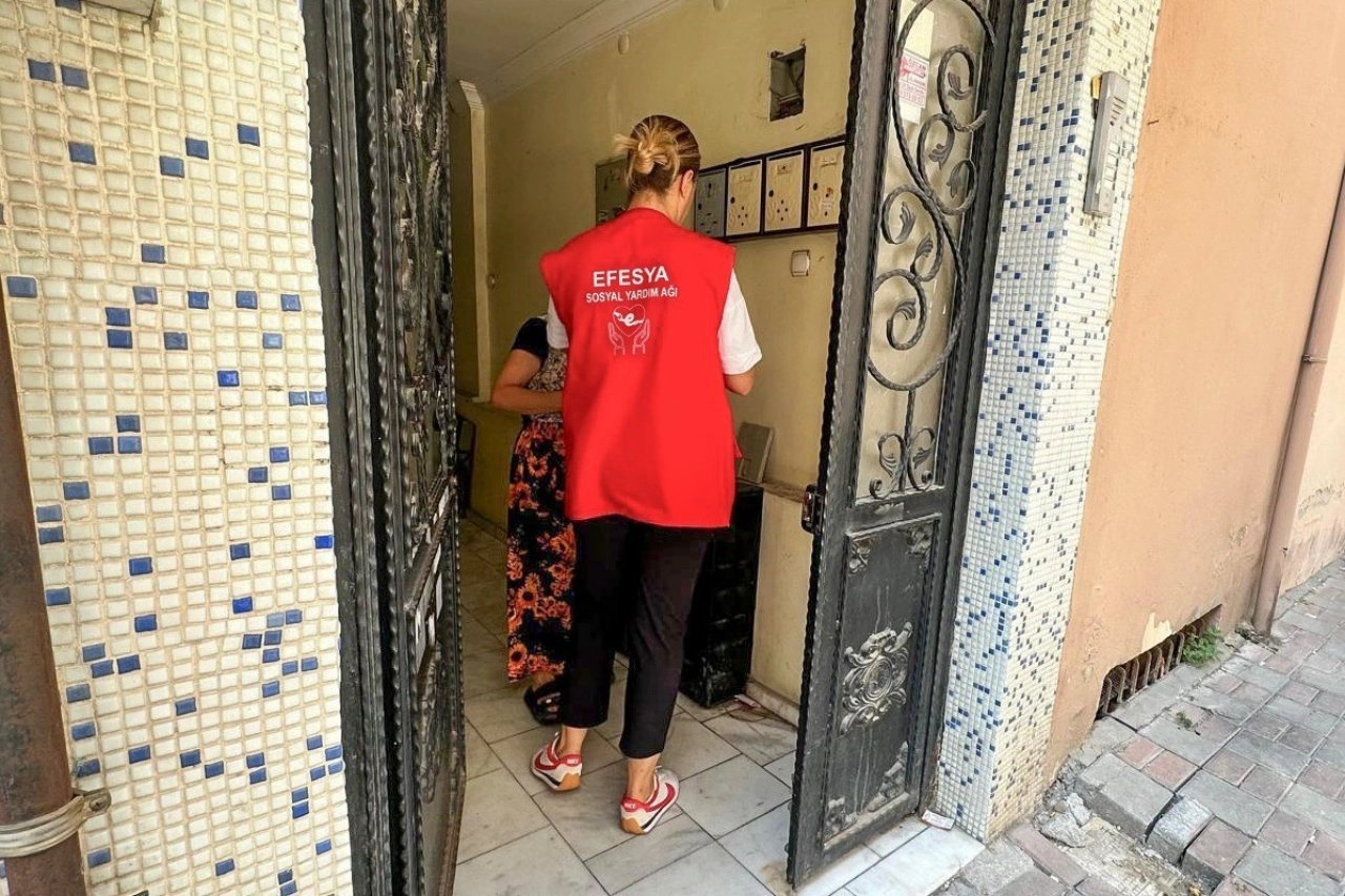 Kardes Eli Ihtiyac Sahibi Ailelere Uzaniyor Yenibakishaber