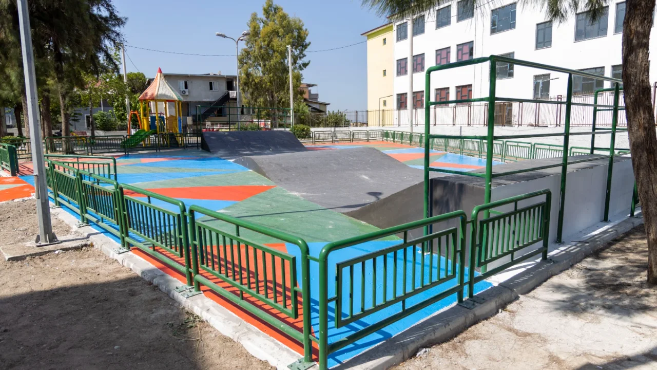 Karsiyaka Da Kaykay Pisti Aciliyor Yenibakishaber (2)