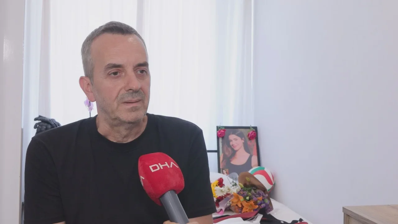 Motosiklet Kazasinda Hayatini Kaybeden Ceyda Yakovanin Ailesinden Yurek Burkan Sozler (2)