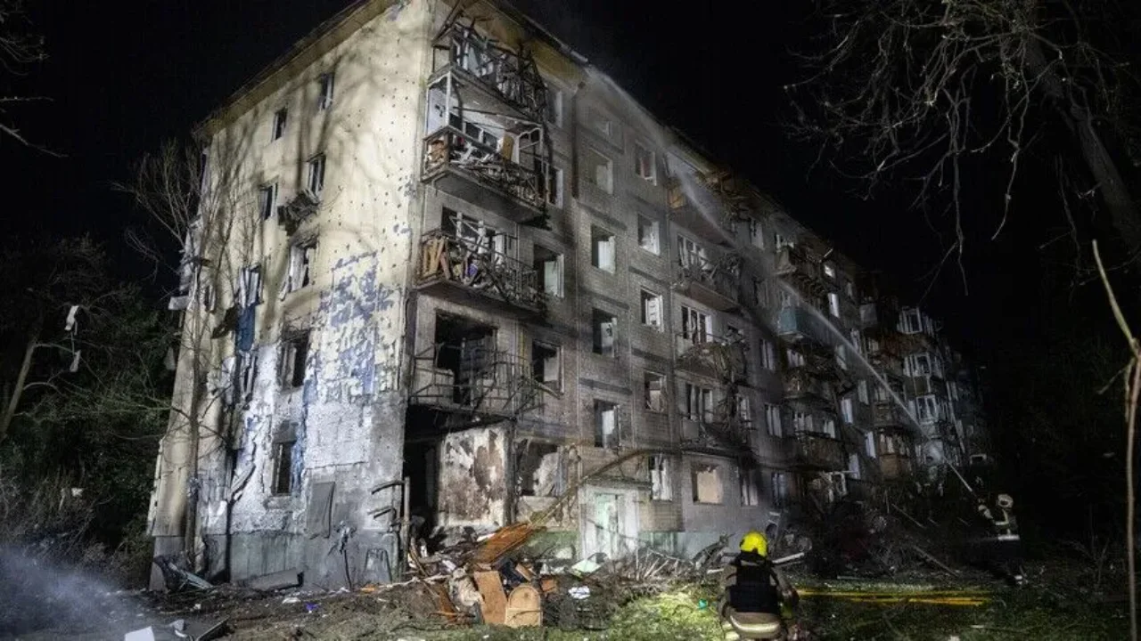 Rusyadan Kieve Hava Saldirisi 9 Olu 28 Yarali (2)