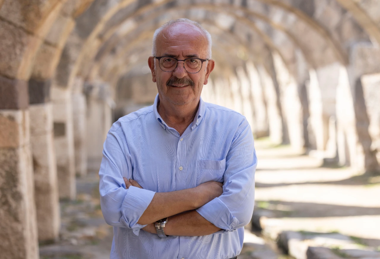 Smyrnada Sasirtan Kesif 2 Bin Yillik Kanaldan Hala Su Akiyor Yenibakishaber