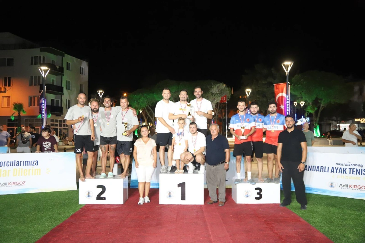 Spor Ve Eglence Bir Arada Candarlida Turnuva Heyecani Yenibakishaber (1)