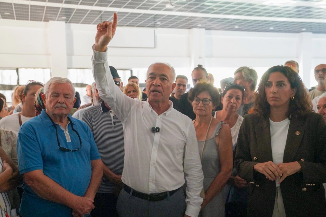 Teos Marina Icin 162 Bin Ton Tas Plani Gumulduru Ayaga Kaldirdi Yenibakishaber (2)