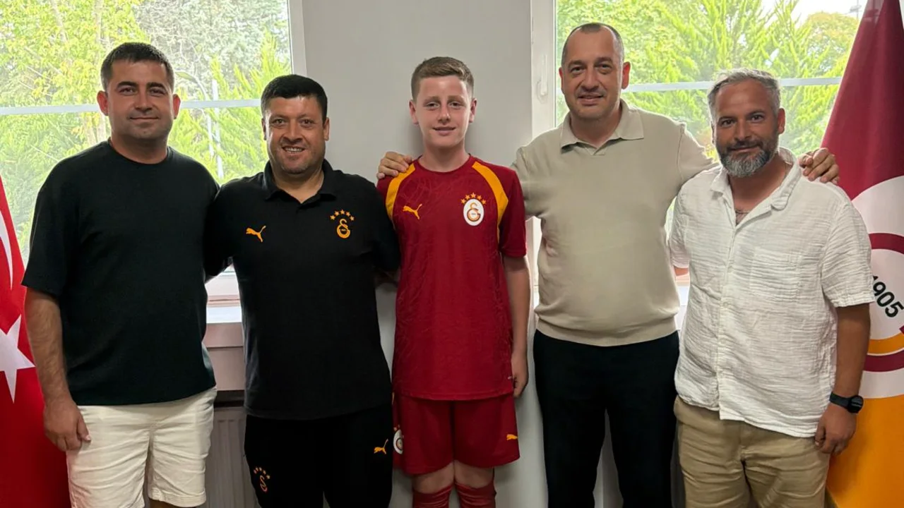 Urla Belediye Spor Dan Galatasaray A Uzanan Bir Futbol Hayali Yenibakishaber