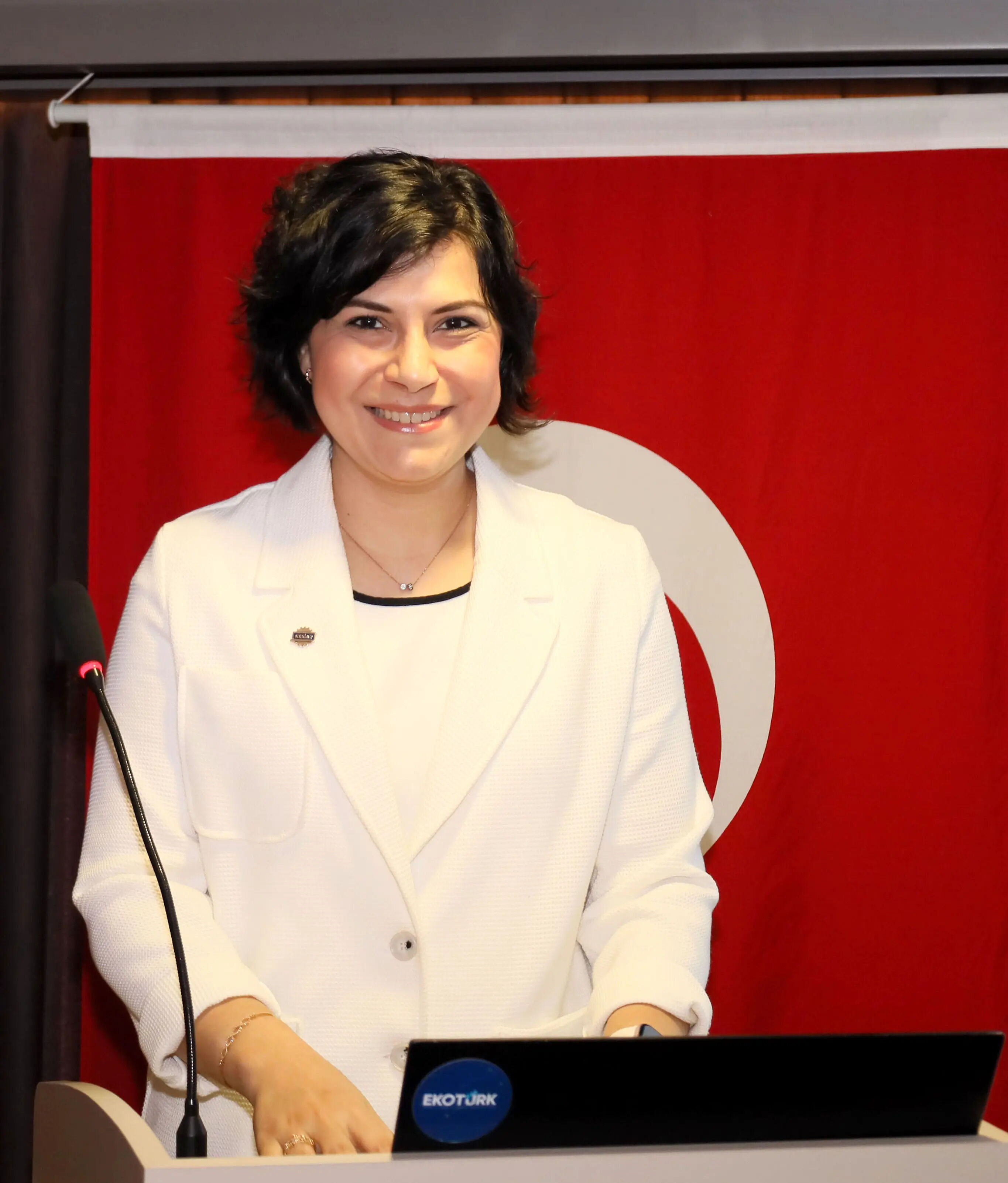 Yeşim Işıklı-1