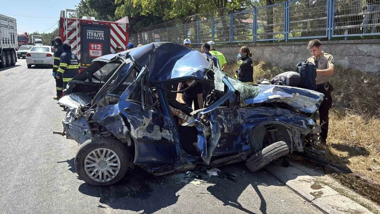 Zincirleme Kazada Aci Bilanco Dogum Gununde Hayatini Kaybetti (2)