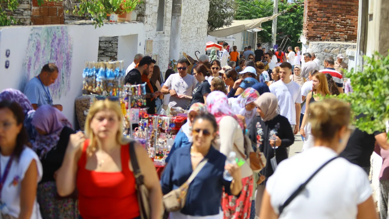 14 Kavacik Uzum Festivali Ne Zaman Nerede Olacak 14 Kavacik Uzum Festivali Programinda Ne (1)