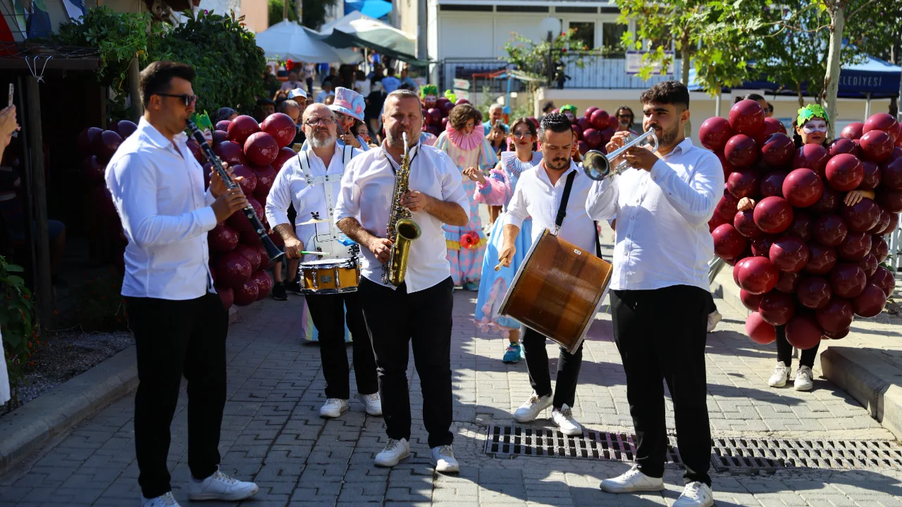 14 Kavacik Uzum Festivali Ne Zaman Nerede Olacak 14 Kavacik Uzum Festivali Programinda Ne (4)