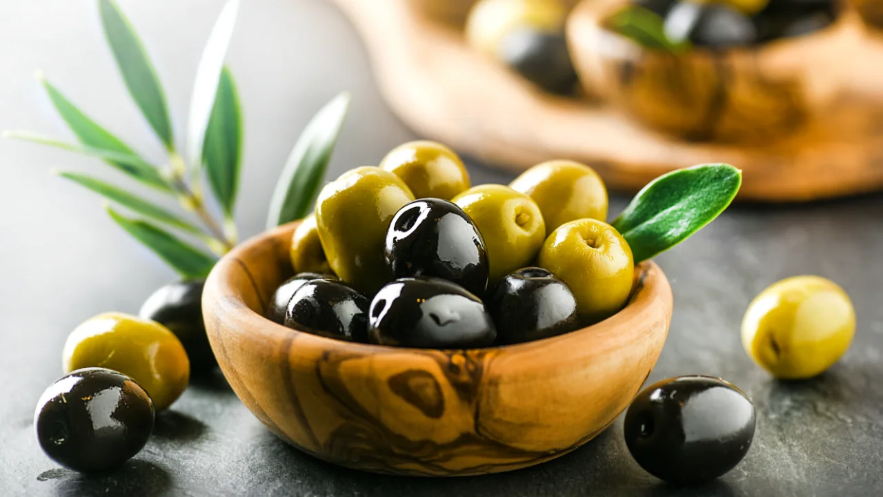 1790317002 1667458455 Zeytin 6 Yenibakishaber