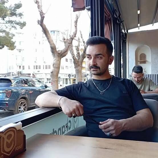 8 gün sonra acı haber: Çöp kamyonundan düşen Furkan toprağa verildi