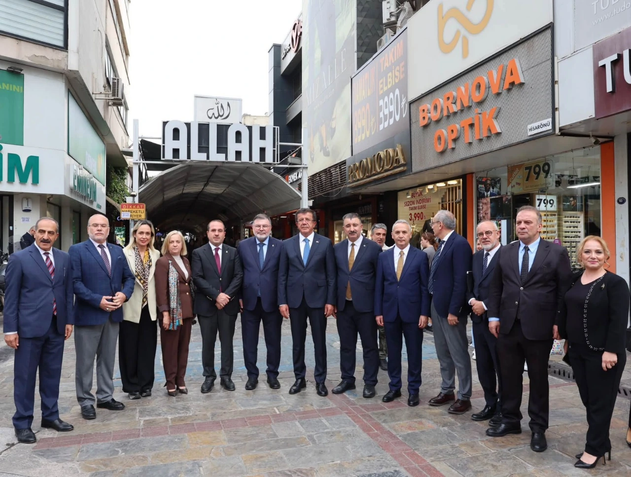 Ak Parti Kadrolari Secimden Secime Degil Her Zaman Milletimizin Yaninda Yenibakishaber (1)