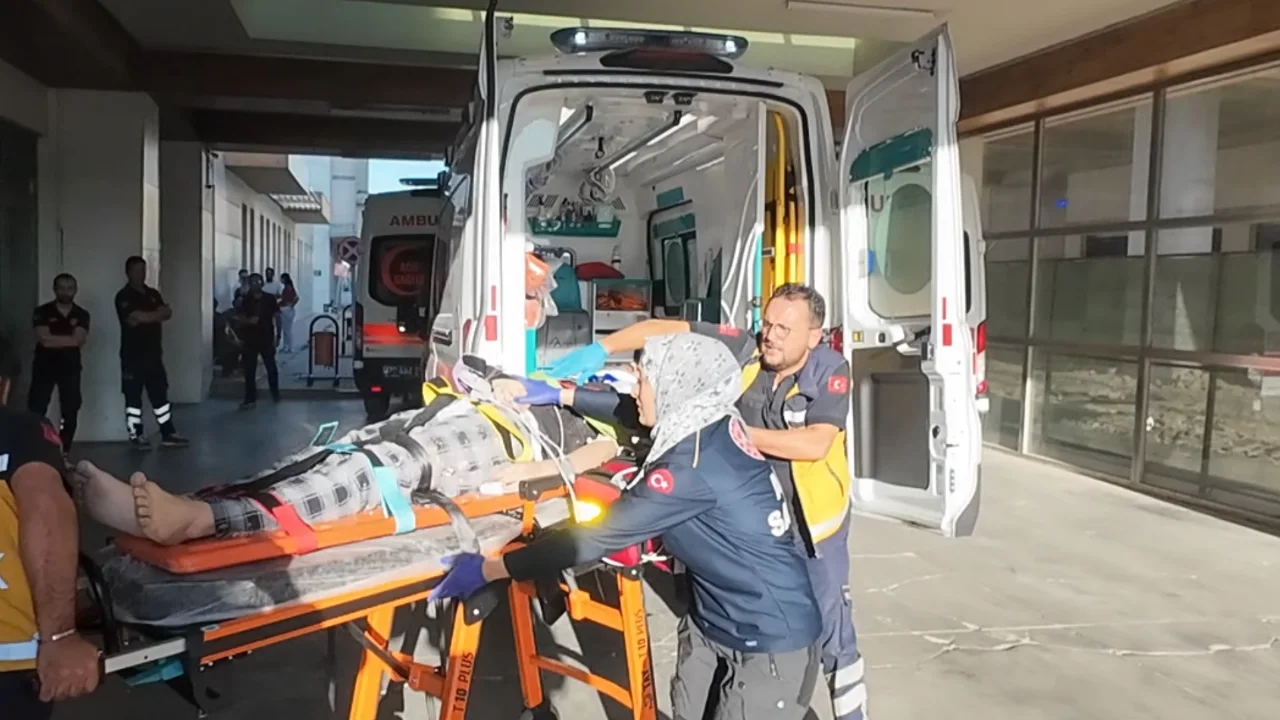 Balkondan düşen 37 yaşındaki kişi hayatını kaybetti