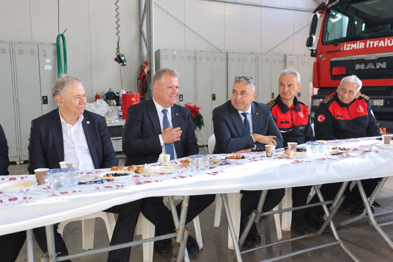 Baskan Balkan Itfaiyecilerimizin Emegi Ve Ozverisi Cok Kiymetli Yenibakishaber
