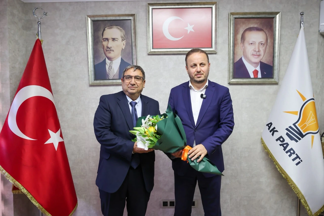 Baskan Vekili Benzerden Ak Parti Ilce Baskanligina Ziyaret Yenibakishaber (1)