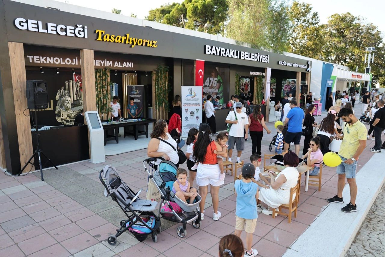 Bayrakli Nin Kultur Sanat Teknoloji Ve Sporu Fuarda Bulustu Yenibakishaber (2)
