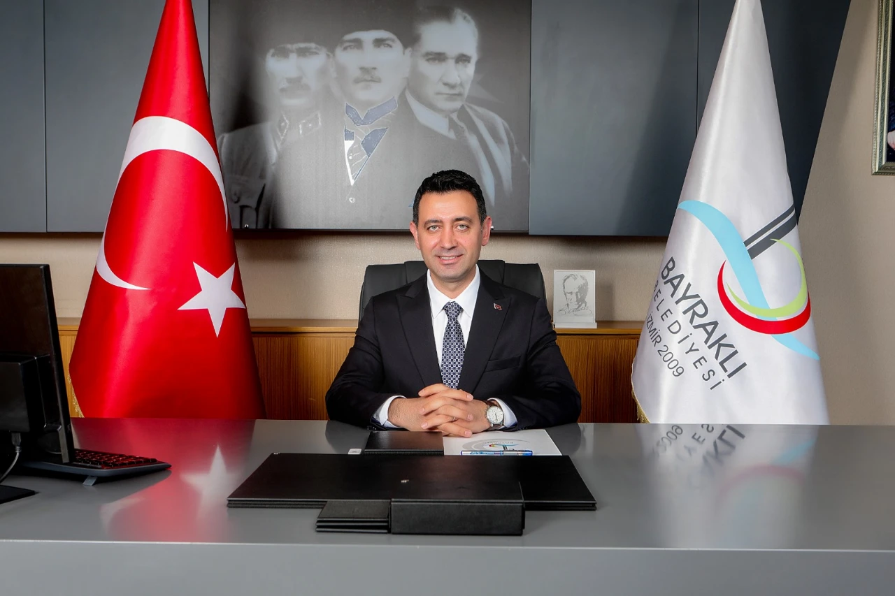 Bayraklida Okul Masraflarina Belediye Destegi Yenibakishaber
