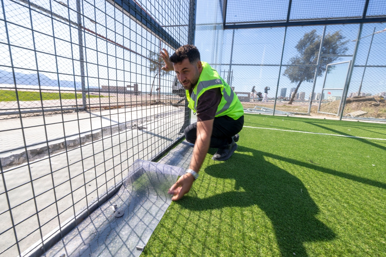 Bostanlida Iki Yeni Padel Kortu Icin Geri Sayim Yenibakishaber (1)