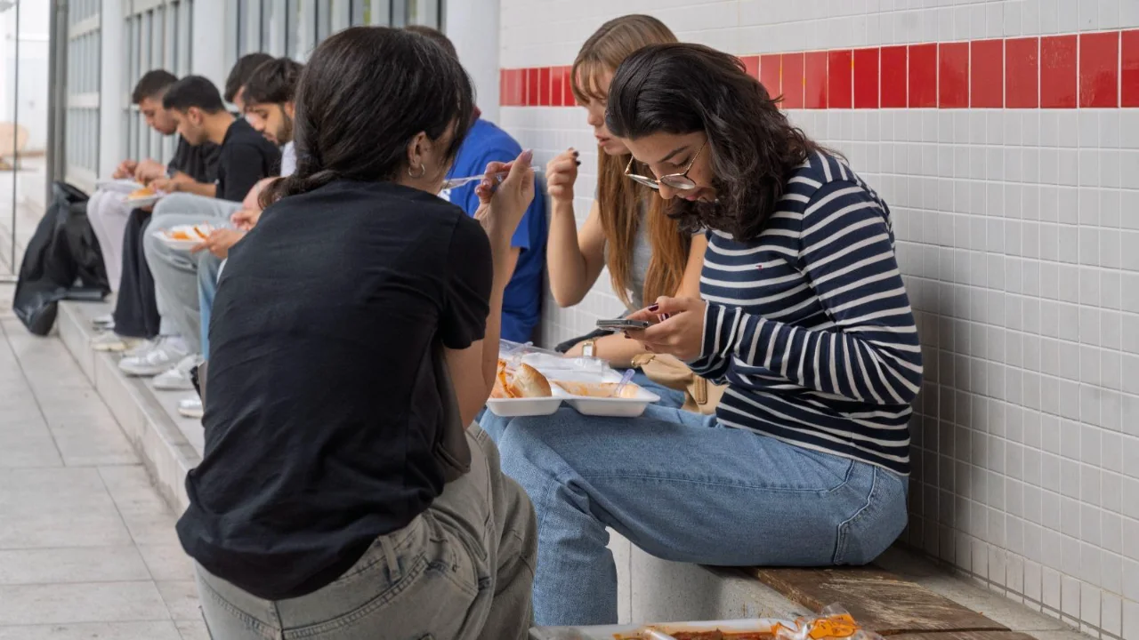 Buyuksehir Den Yeni Egitim Doneminde Beslenme Destegi Yenibakishaber