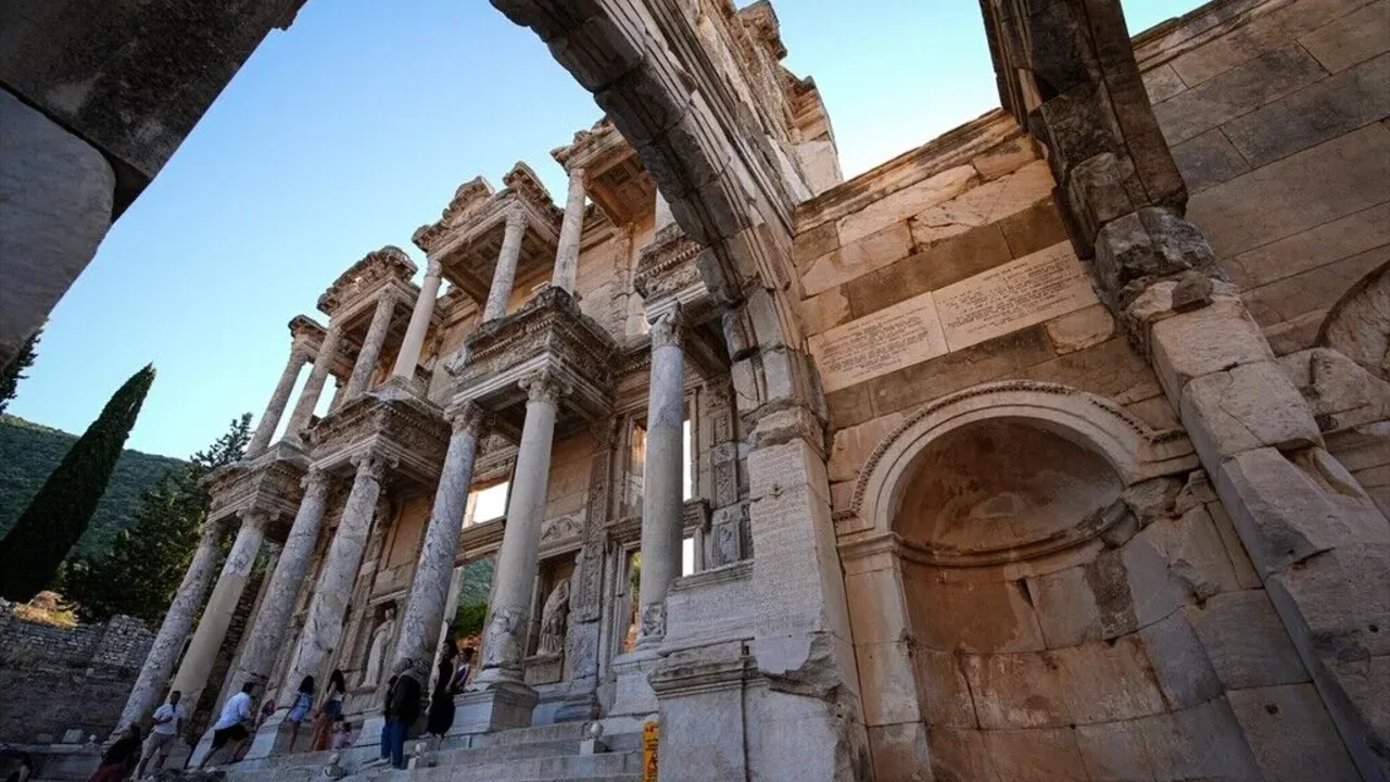 Efes Yenibakishaber (2)