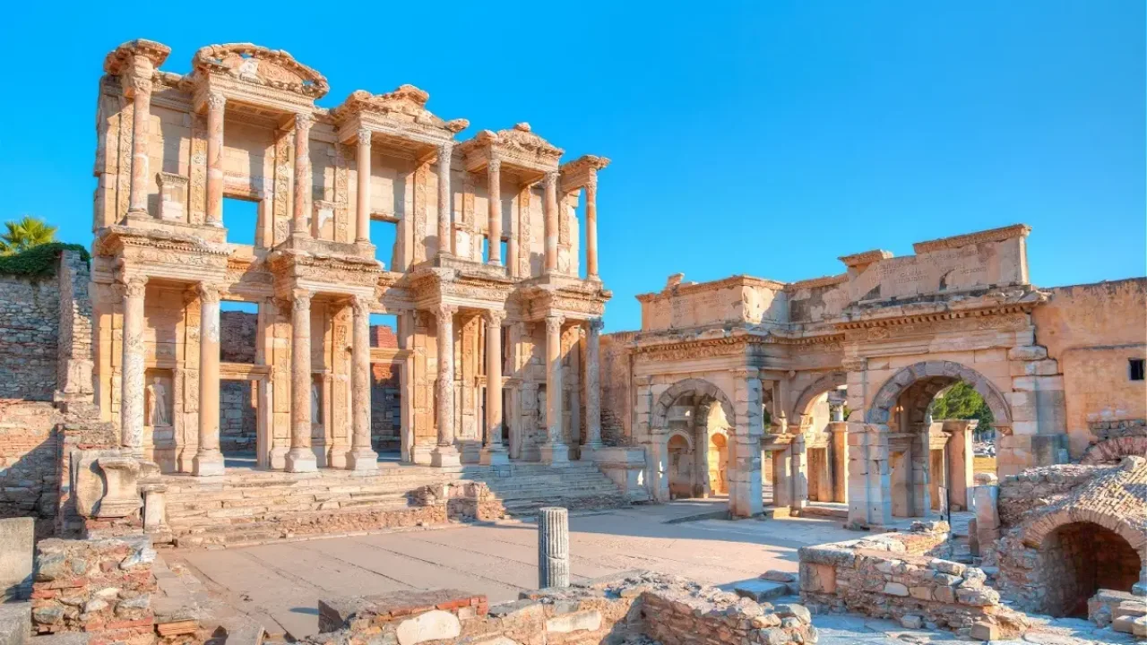 Efes Yenibakishaber