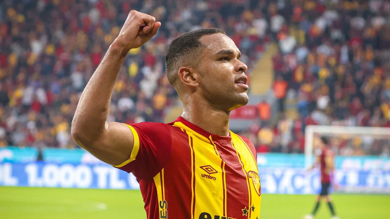 Göztepe'de Juan Silva golleriyle yeniden öne çıktı