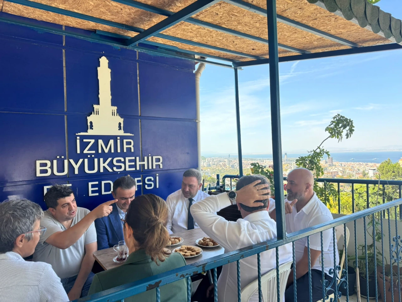 Gumrukcuden Karabaglarda Muhtar Cikarmasi Yenibakishaber (2)
