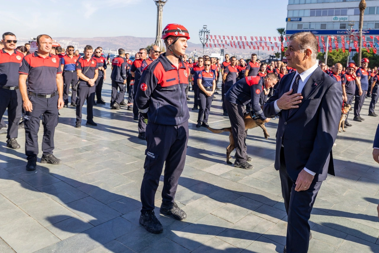Itfaiye Teskilatinin Belediyelere Devrinin 103 Yil Donumu Kutlaniyor Yenibakishaber (1)