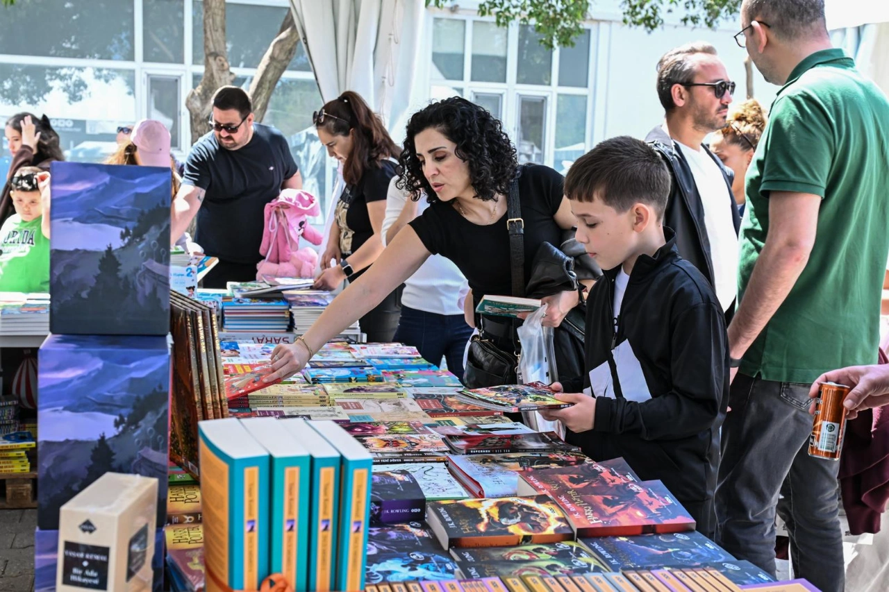 Izkitap 19 Eylulde Kapilarini Aciyor Yenibakishaber