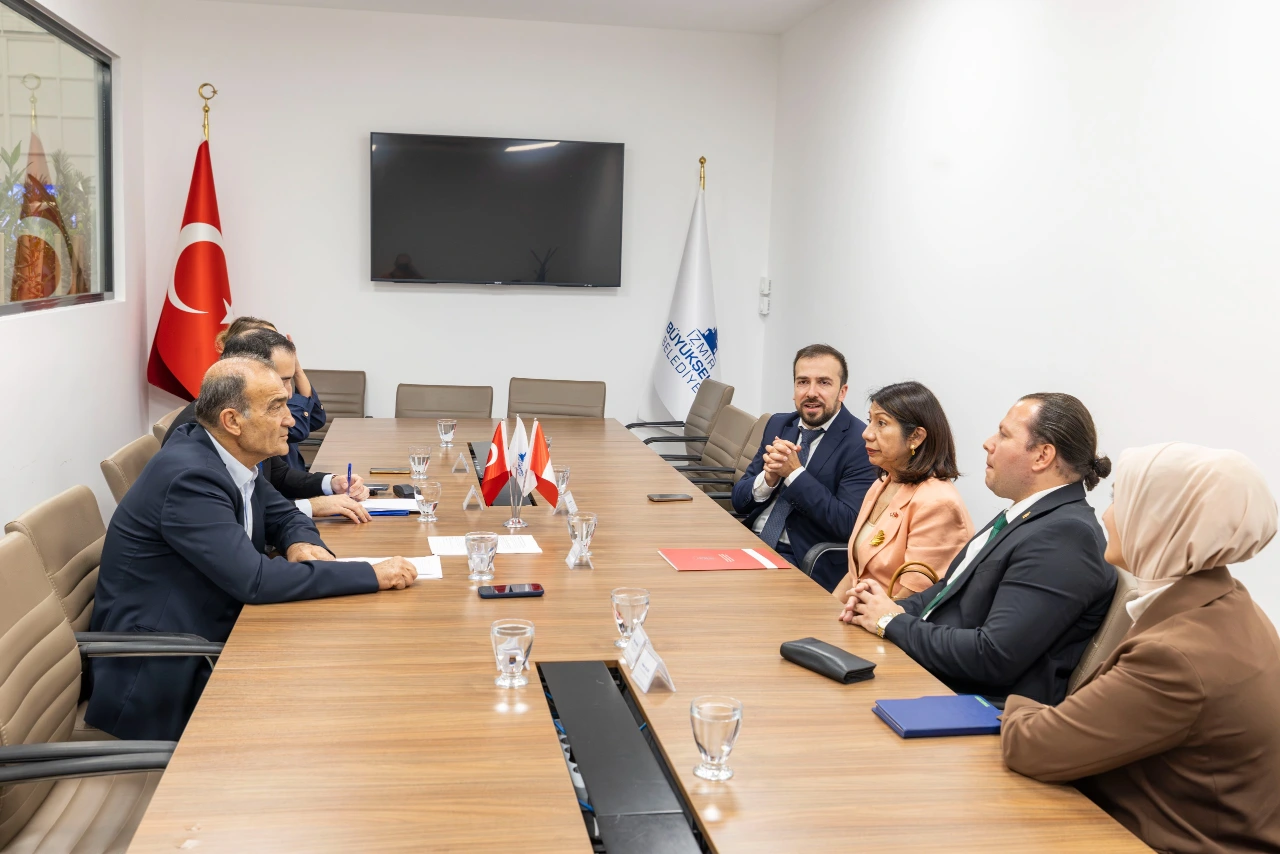 Izmir Ile Peru Arasinda Is Birligi Gundemi Yenibakishaber