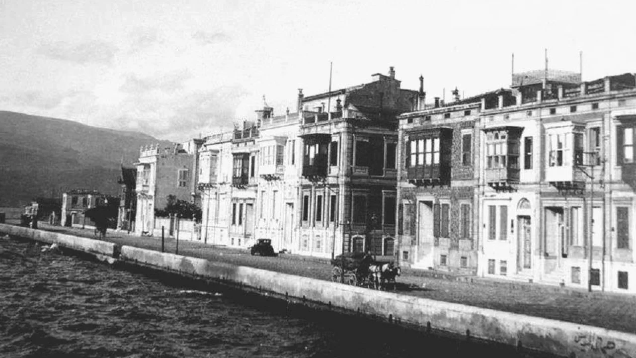 Izmir Kordon 1920Ler Yenibakishaber