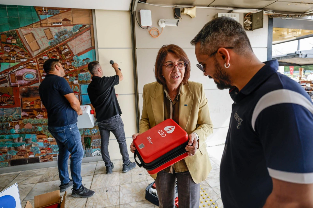 Izmirde Ani Kalp Durmalarina Karsi Yeni Uygulama Yenibakishaber (2)