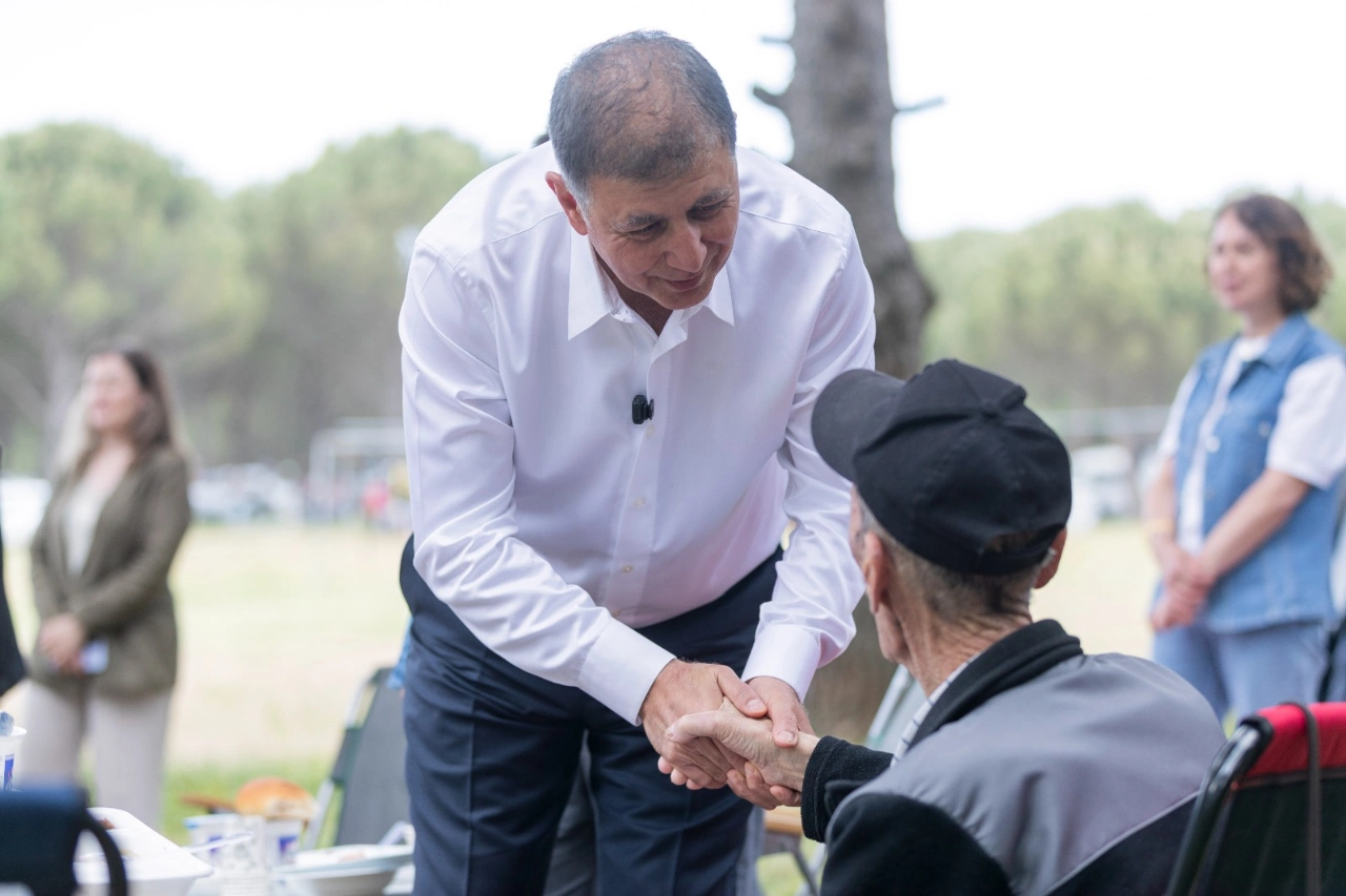 Izmirde Emeklilere Destek Artti Odemeler 4 Bin Tl Oldu Yenibakishaber (2)