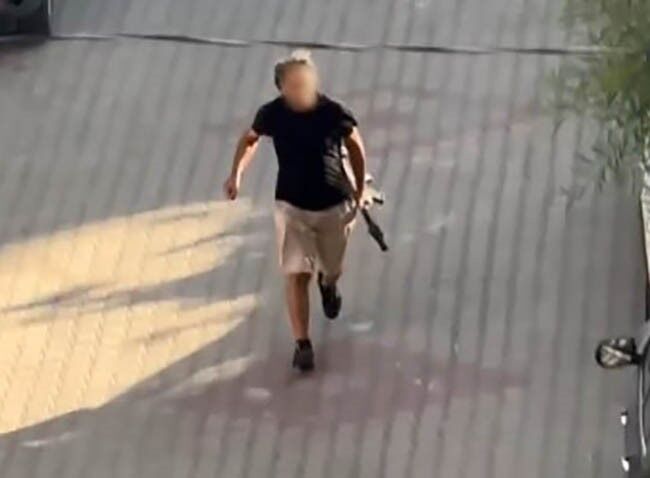 İzmir'de sokak ortaında d*hşeti yaşatmıştı... Pompalı saldırgan yakalandı