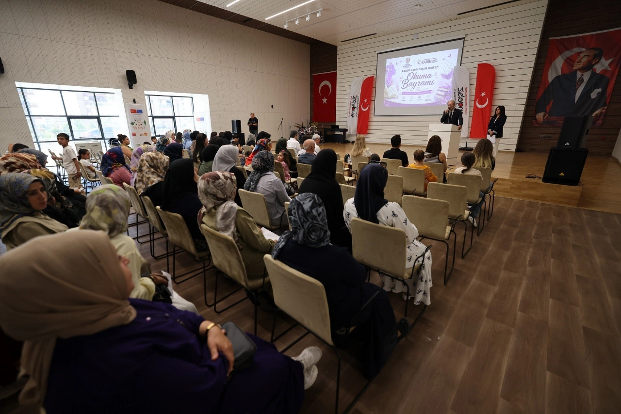 Kadinlarin Okuma Yazma Azmi Sertifikayla Taclandi Yenibakishaber