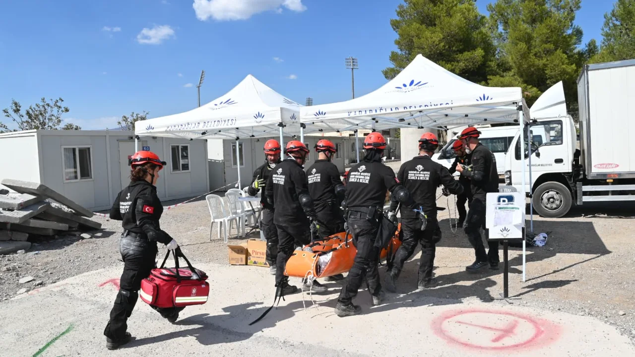 Kar Kut 1 Yenibakishaber