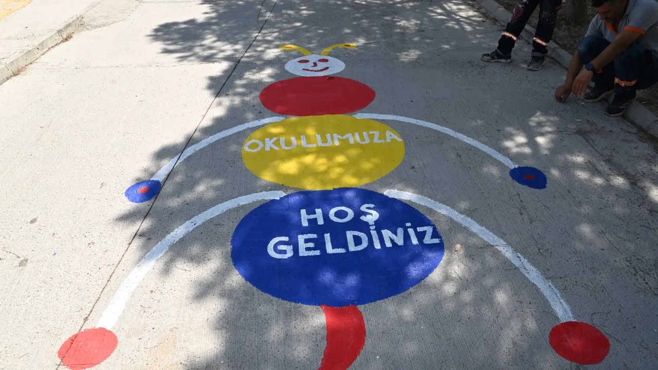 Karabaglar Belediyesinden Okullara Yeni Egitim Donemi Destegi Yenibakishaber