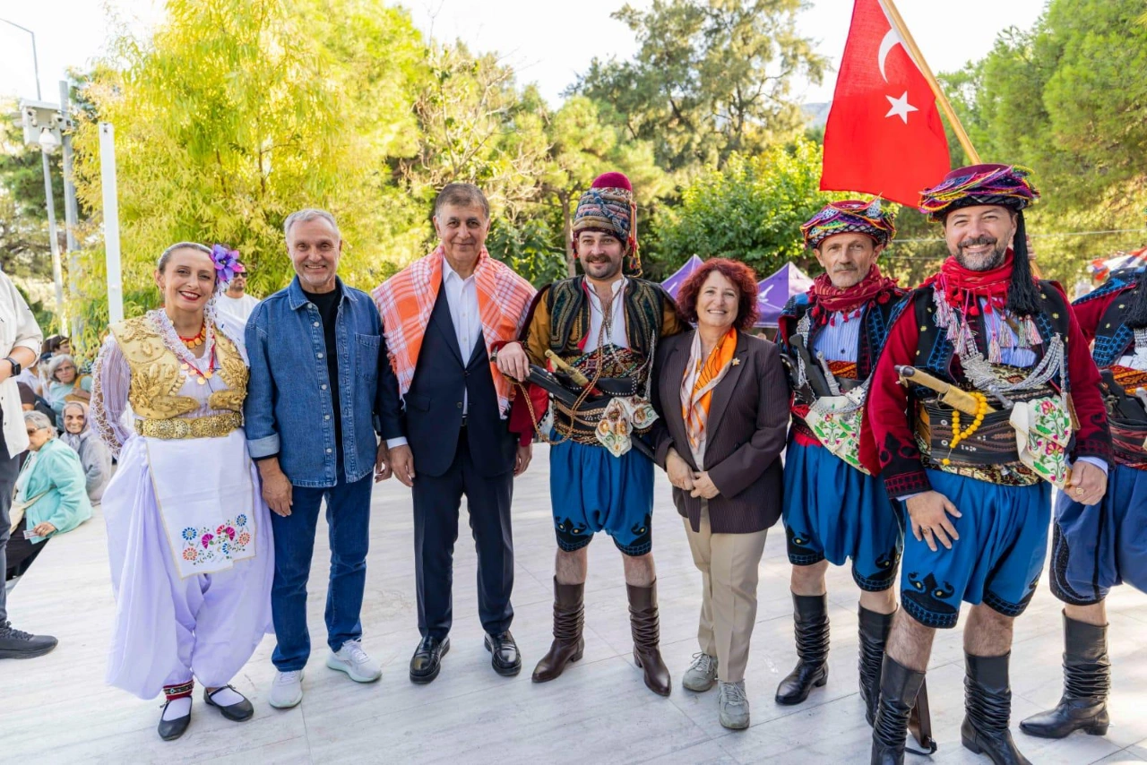 Karaburunun Nergis Uretimine Buyuksehir Destegi Yenibakishaber (4)