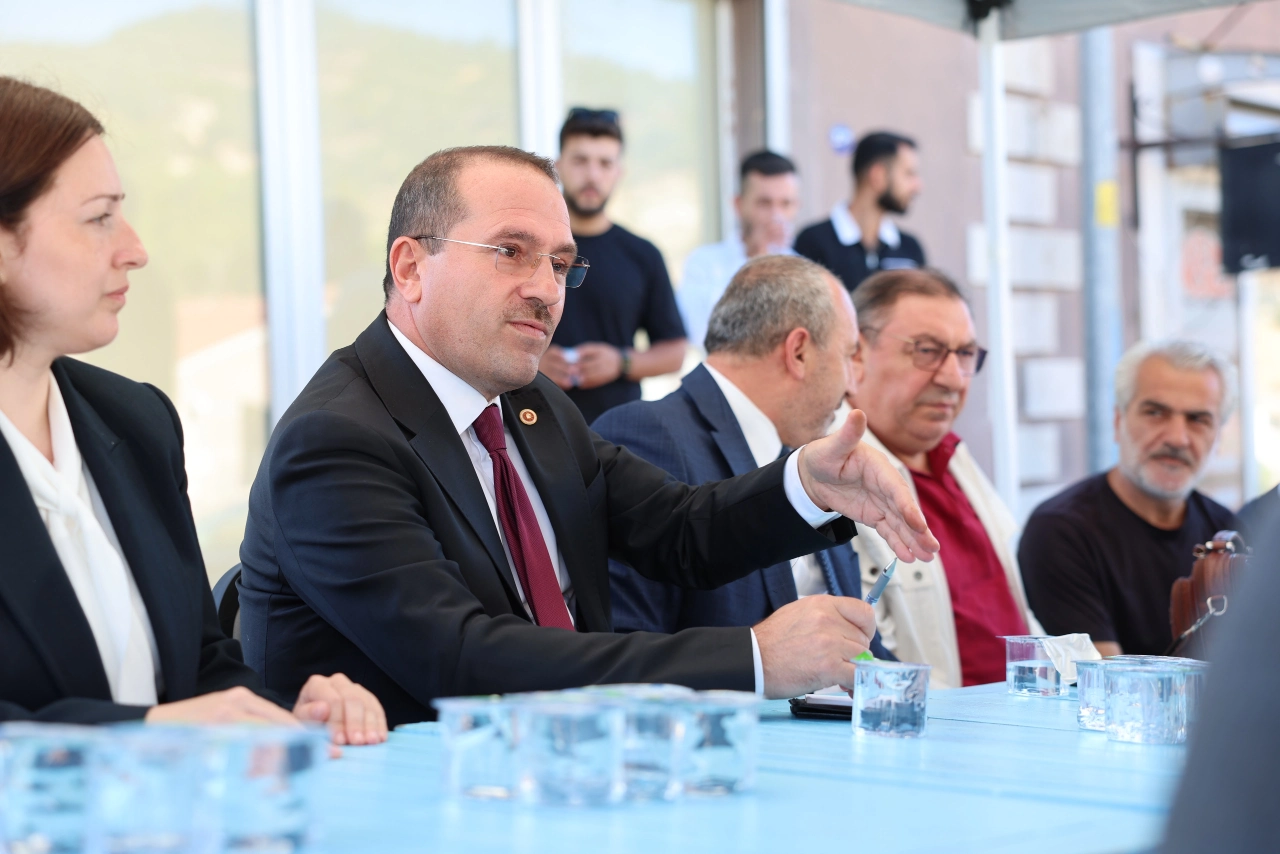 Kirkpinardan Foca Mesaji Birikmis Sorunlari El Ele Vererek Cozecegiz Yenibakishaber (1)