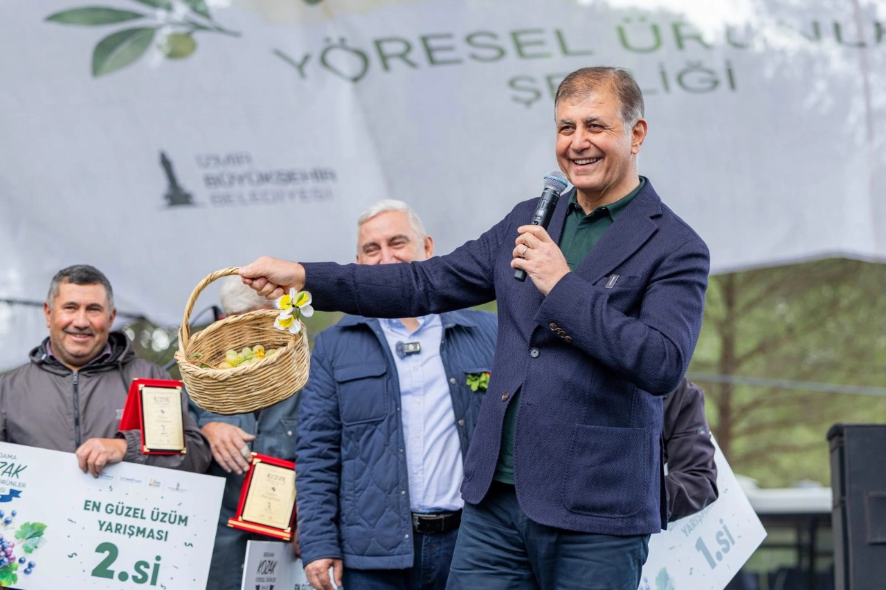 Kozakin Urunleri Tezgaha Cikti Senlikte Renkli Goruntuler Olustu Yenibakishaber (1)