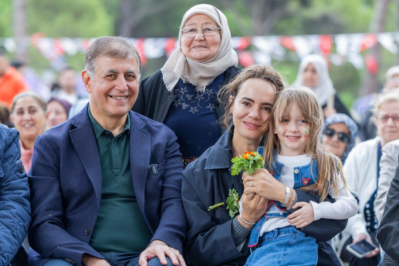 Kozakin Urunleri Tezgaha Cikti Senlikte Renkli Goruntuler Olustu Yenibakishaber (2)