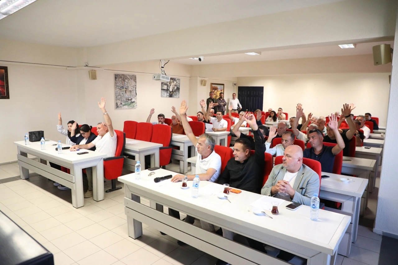 Menderes Meclisinden Yeni Saglik Merkezi Icin Oy Birligi Yenibakishaber (1)