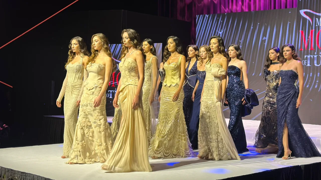 Miss Mr Model Of Turkiye Birincileri Izmirde Belli Oldu (1)